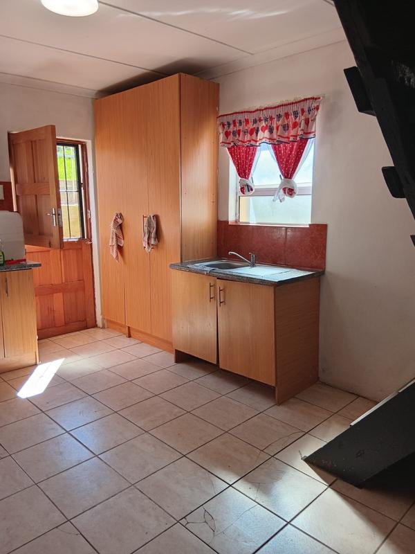 To Let commercial Property for Rent in Grahamstown Eastern Cape